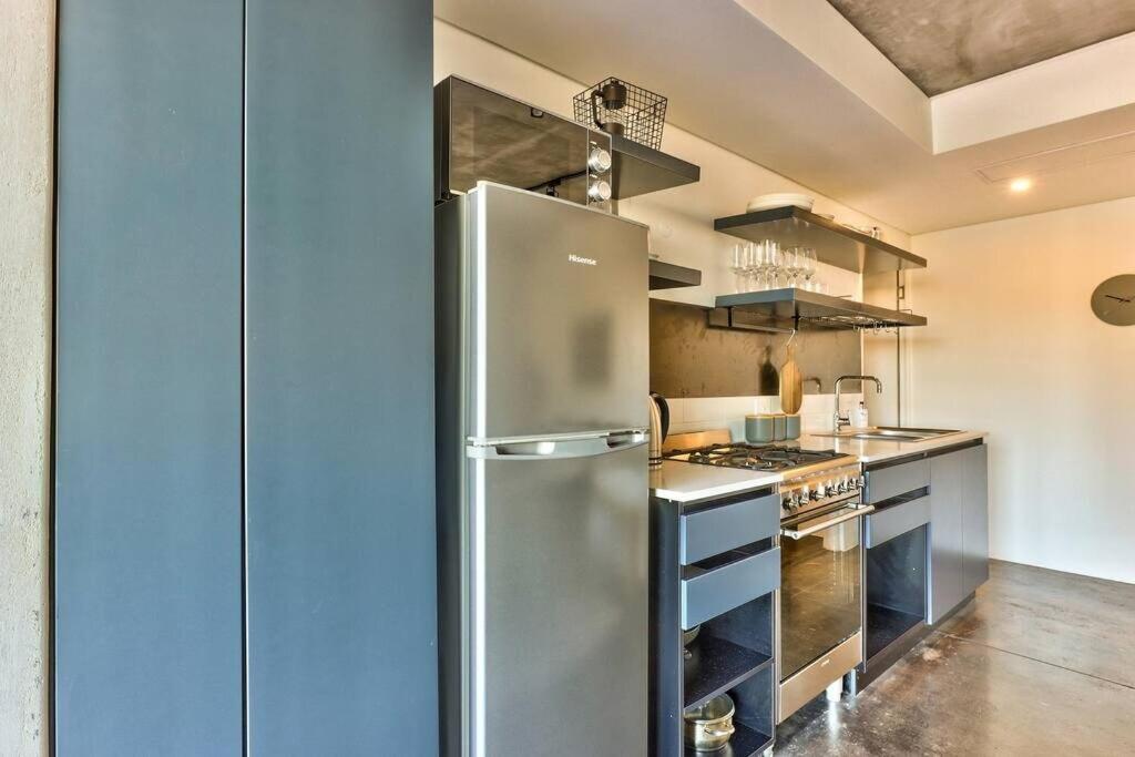 Apartamento Secure In Modern, New Development! Cidade Do Cabo